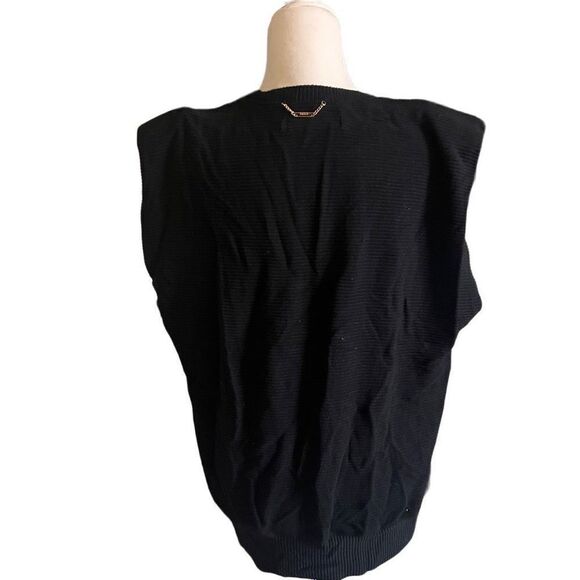 Realtakai black ribbed structured sleeveless blouse with shoulder pads measures - Picture 2 of 4